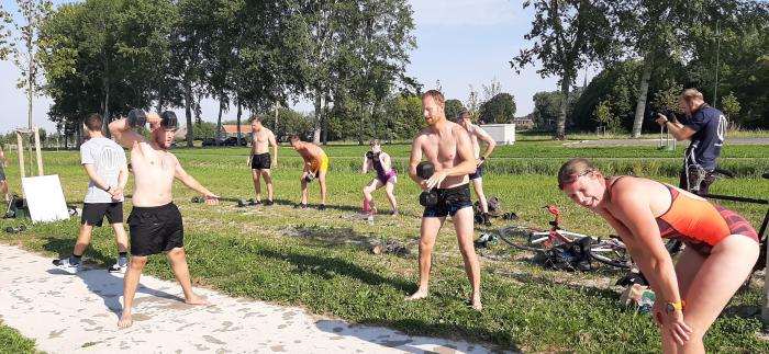 Sportschool Leeuwarden oefent in Marsum